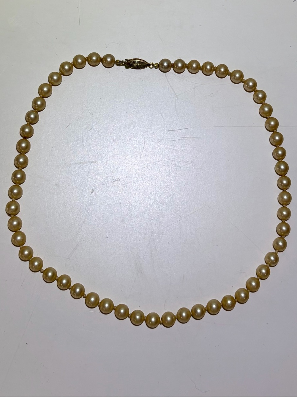 Elegant Classic Cocoa Color Cultured Pearl Strand Choker Necklace - 19” Length